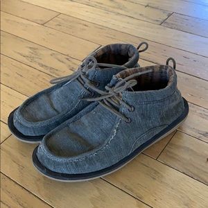 Men’s Gray Sanuk Chukkas